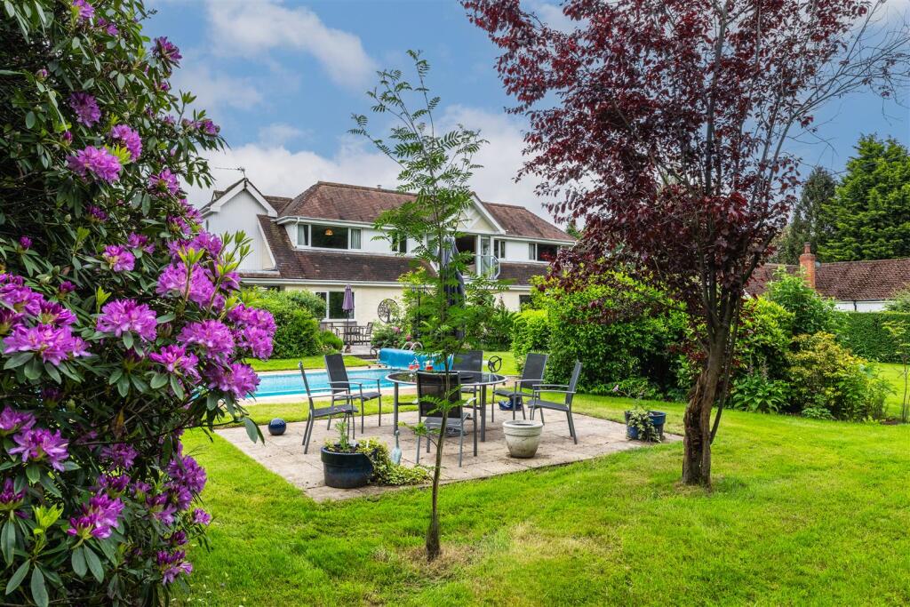 Main image of property: Hockley Road, Hatton, Warwick
