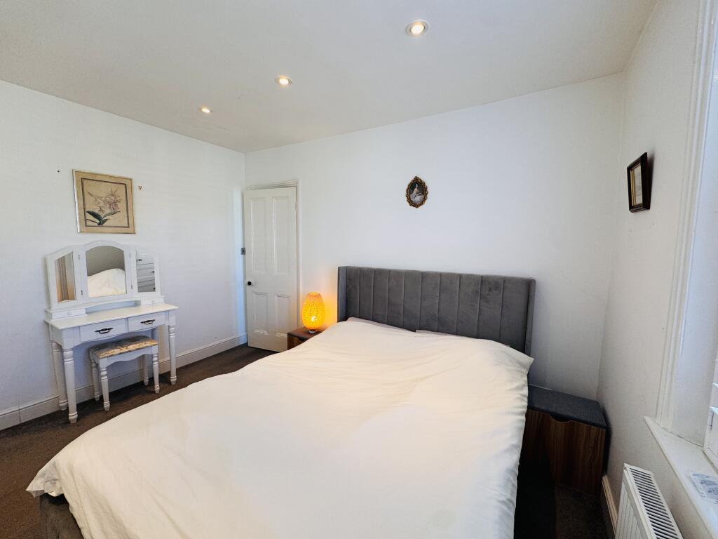 Apartment in London - View 3