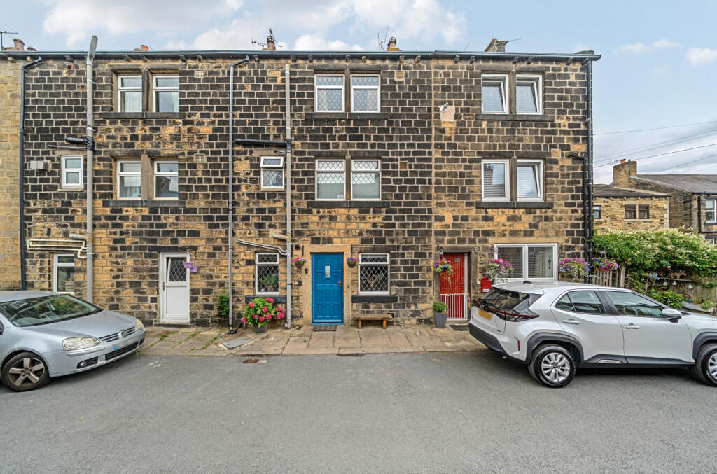 Main image of property: Woodland View, Calverley, Pudsey, West Yorkshire, LS28