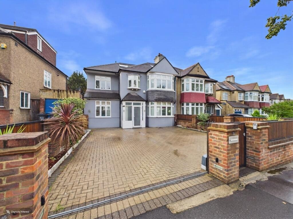 Main image of property: Croydon, Surrey, CR0