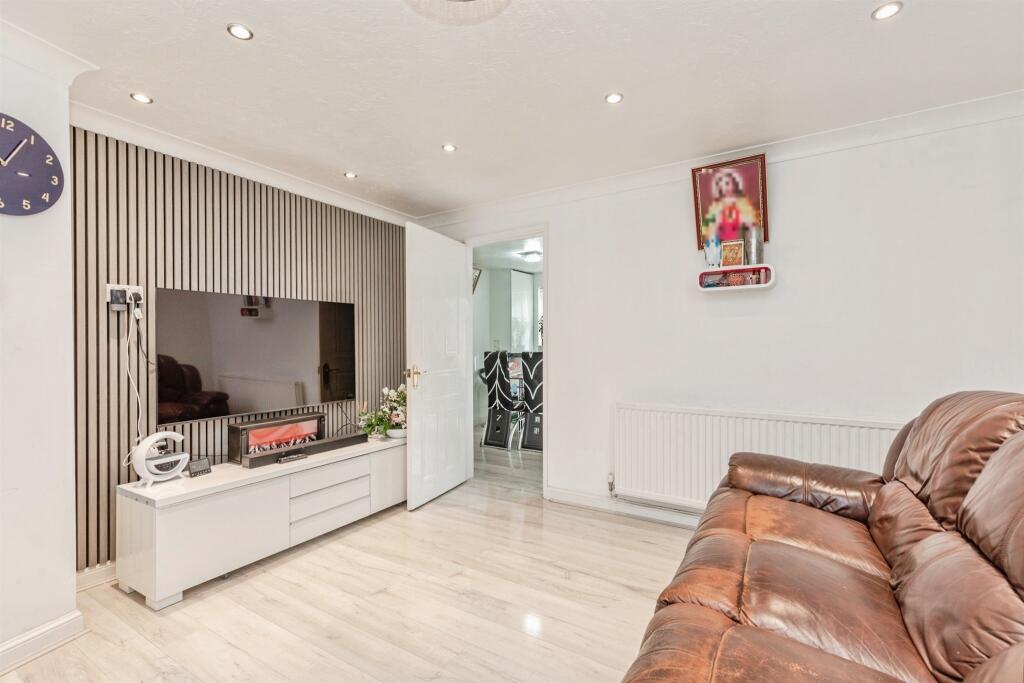 House in Tonbridge - View 4
