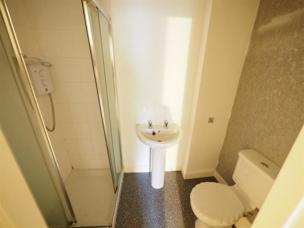 Apartment in Stockton-on-Tees - View 2