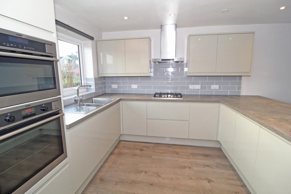 House in Brighton - View 3