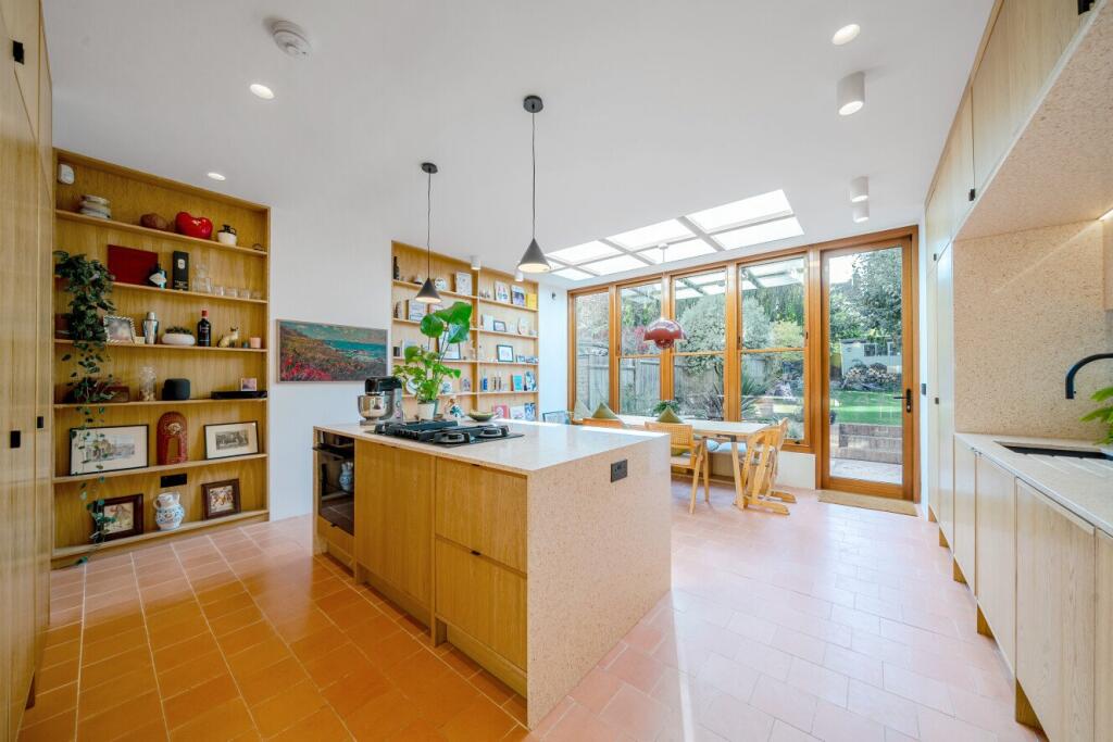 4-bed semi-detached on Eylewood Road, West Norwood, London, SE27, £900,000