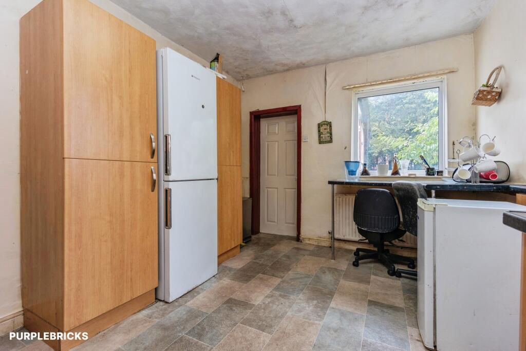 House in Manchester, Greater Manchester - More
