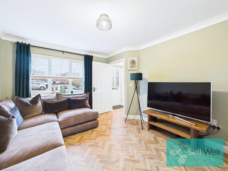 House in Salford, Greater Manchester - View 5
