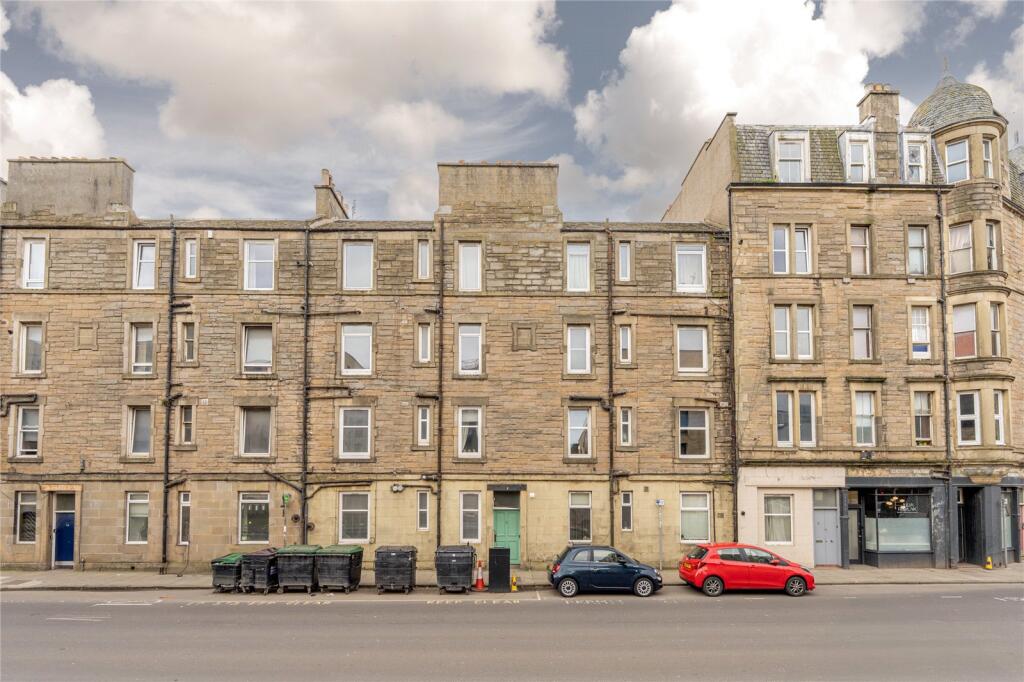 Main image of property: 8/7 Salamander Street, Edinburgh, EH6