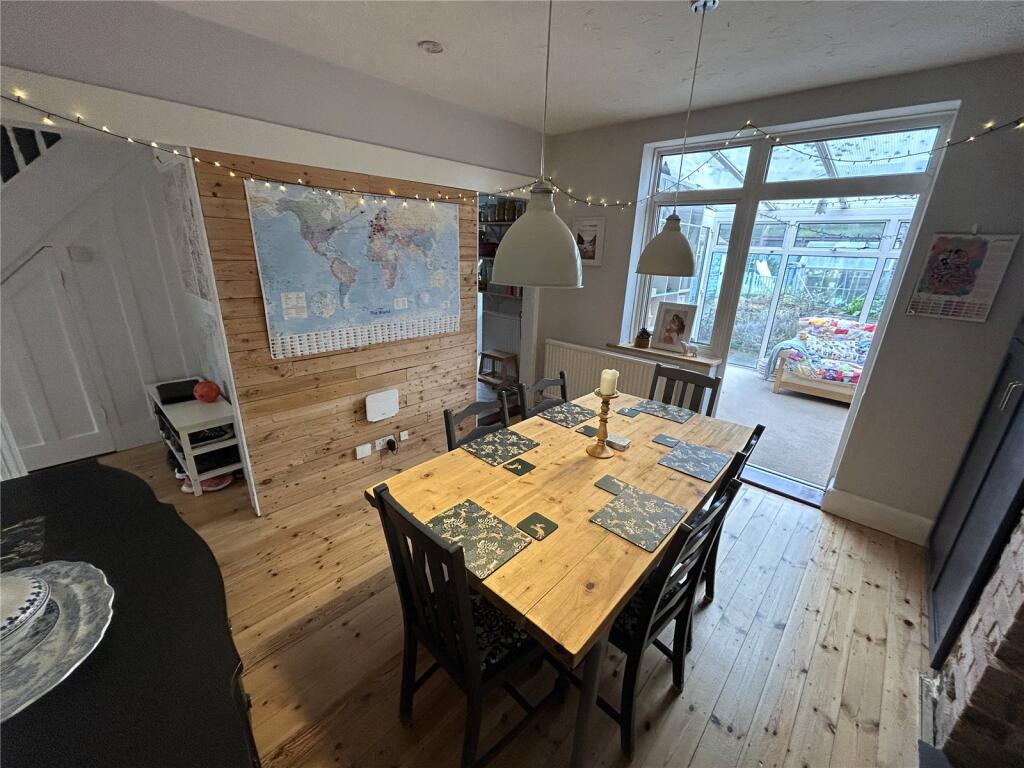 House in Yeovil, Preston Plucknett - More
