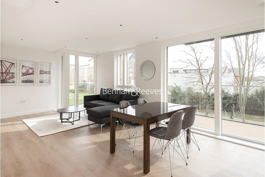 Main image of property: Heritage Place, Brentford, TW8