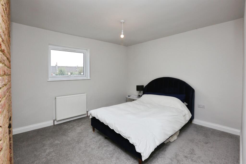 House in Gosport, Hampshire - View 5
