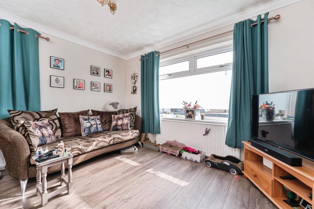 House in Peterborough - View 5