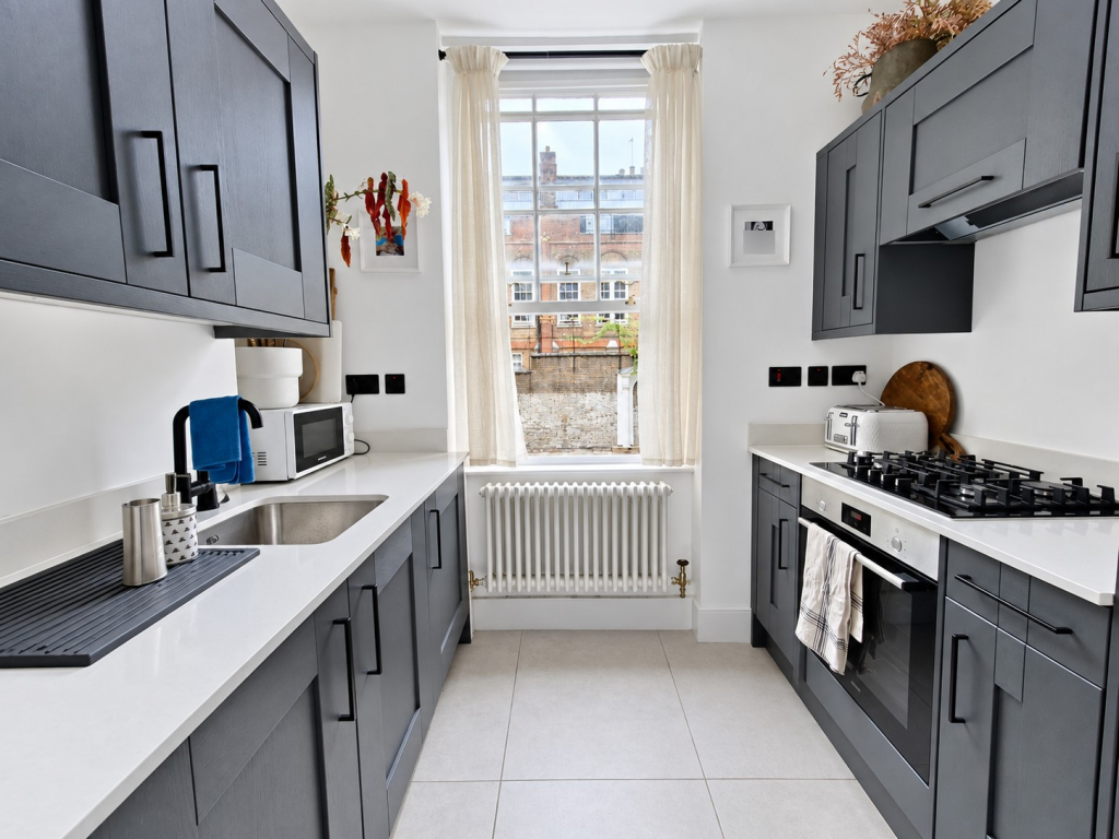 Main image of property: Cable Street, London, E1