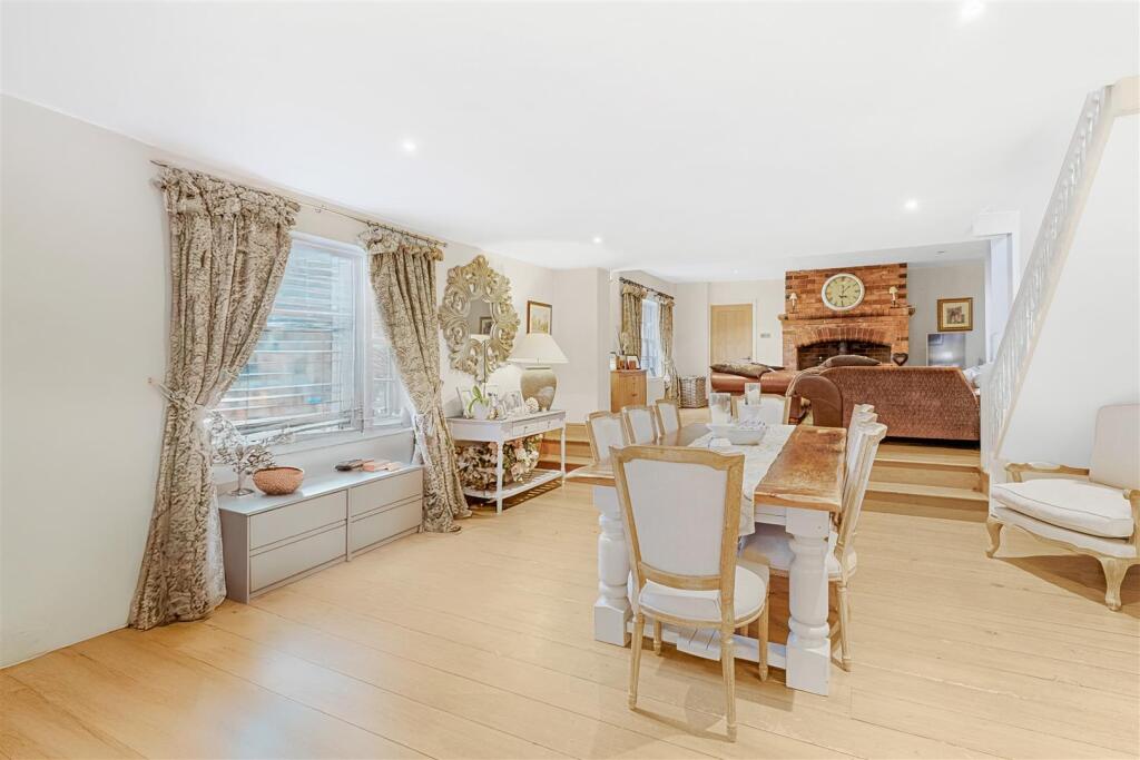 Main Street, Sudborough, Kettering - View 6