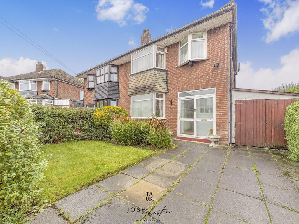 Main image of property: Banbury Road, Manchester, M24