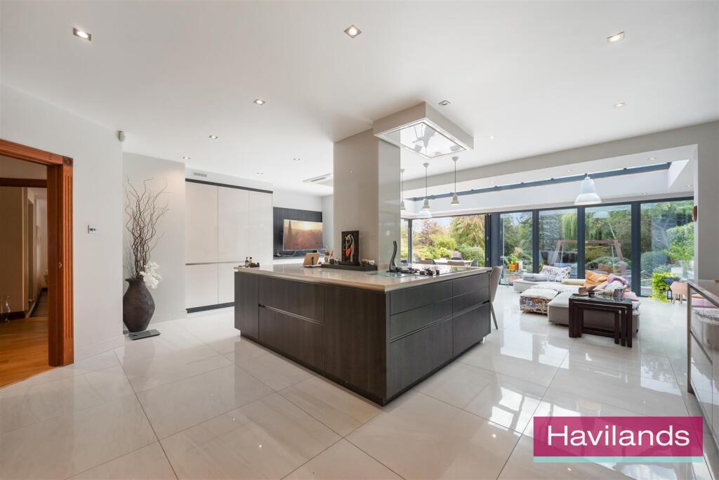 House in London - More