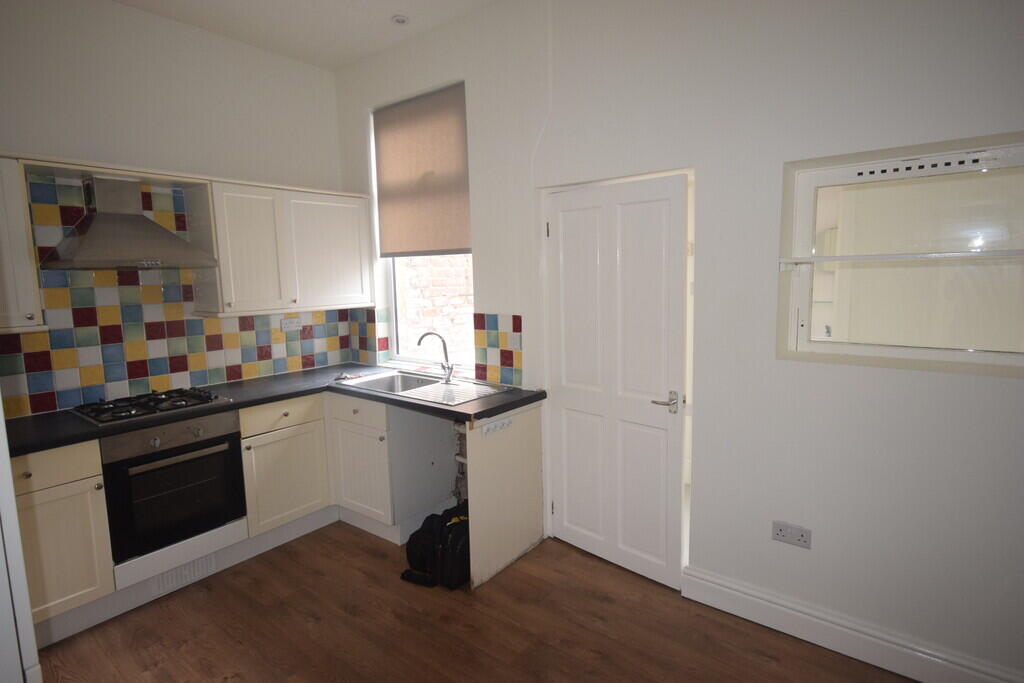 House in Lancaster - View 5