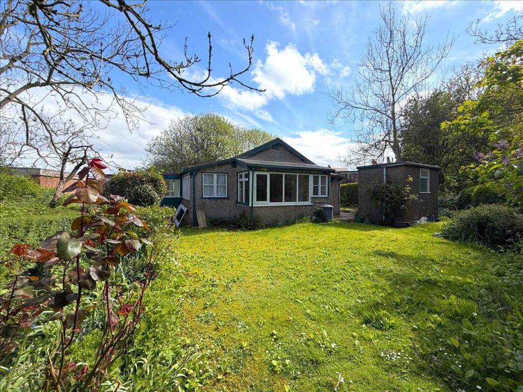 Main image of property: The Fold, Primrose Valley, Filey