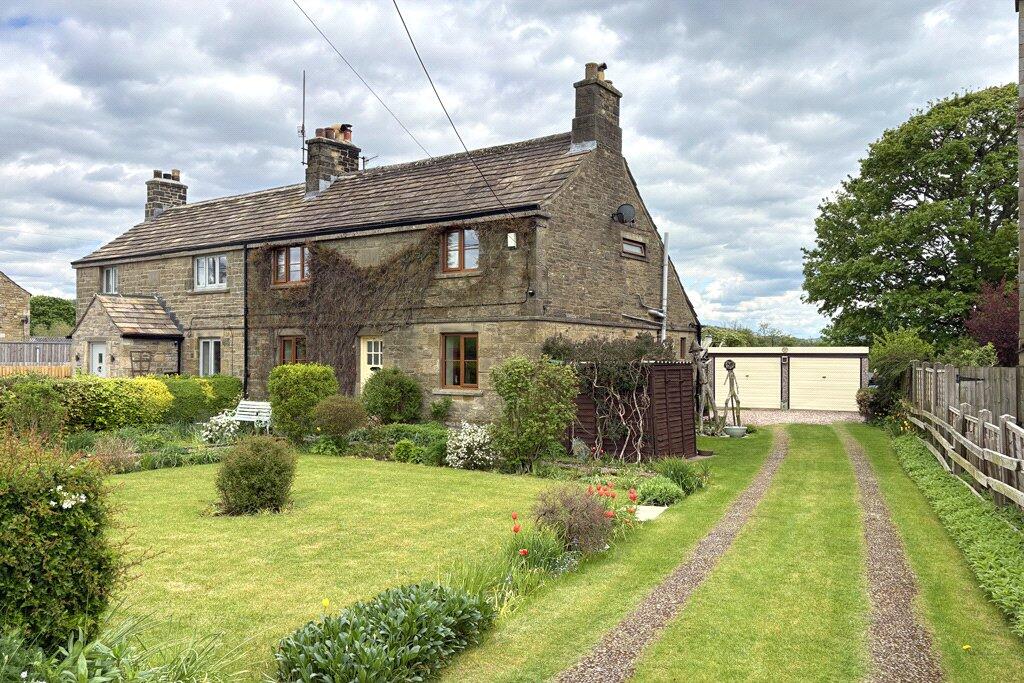 3-bed semi-detached on 44 Eshton Road, Gargrave, BD23 3PN, £475,000