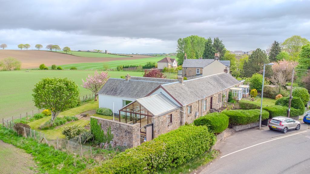 Main image of property: Lindsaybeg Cottages, Lindsaybeg Road, Chryston, G69 9HU