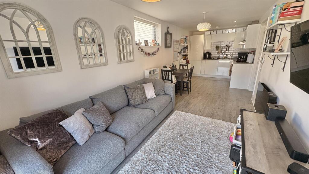 Alcester Road, Moseley, Birmingham photo 2
