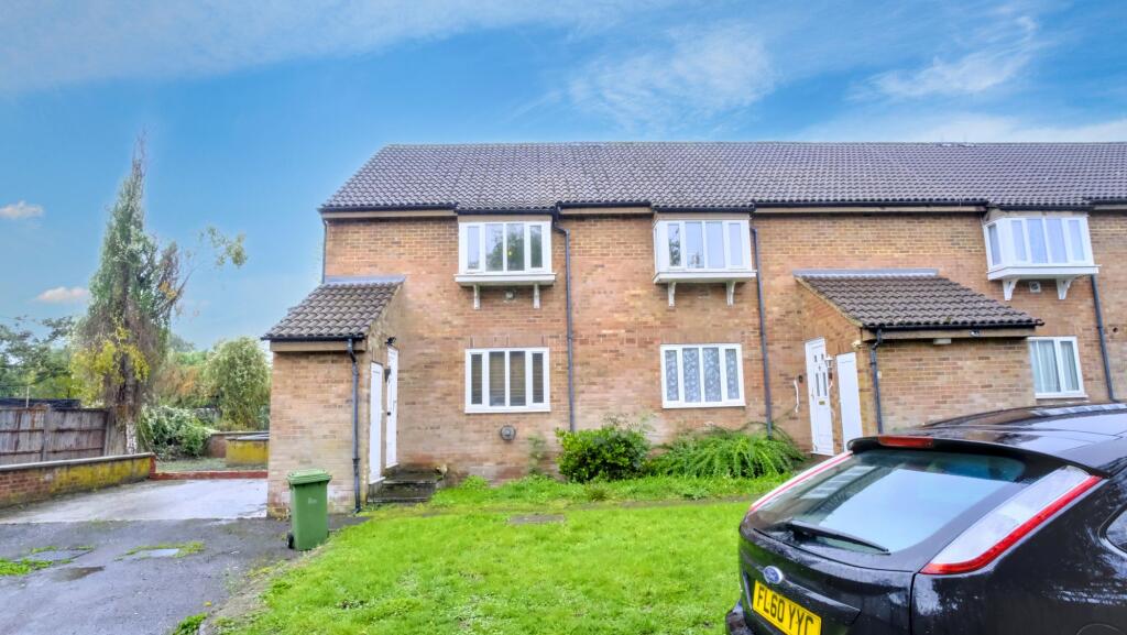 Main image of property: Oakcroft Close, Pinner, HA5