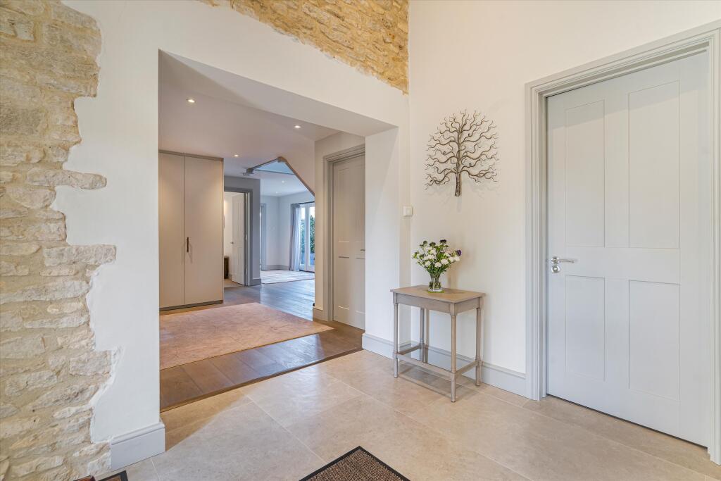 House in West Oxfordshire, Cassington - View 5
