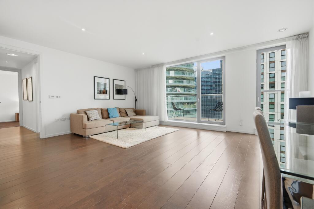 Apartment in London - View 2