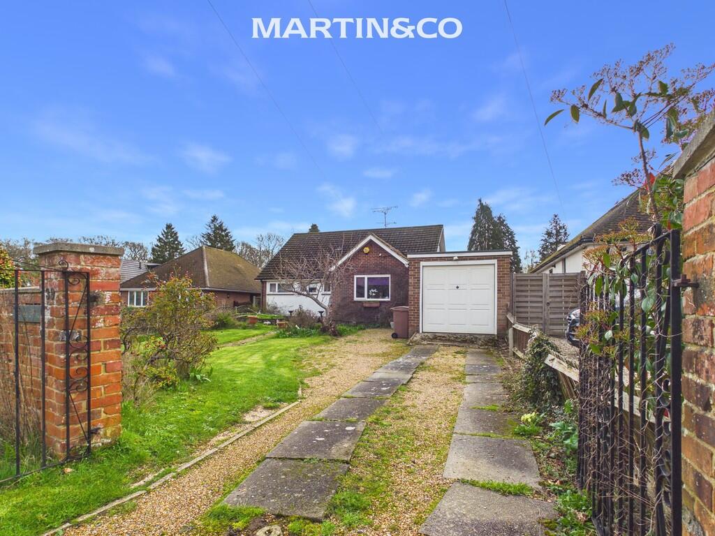Main image of property: Luckley Road, Wokingham