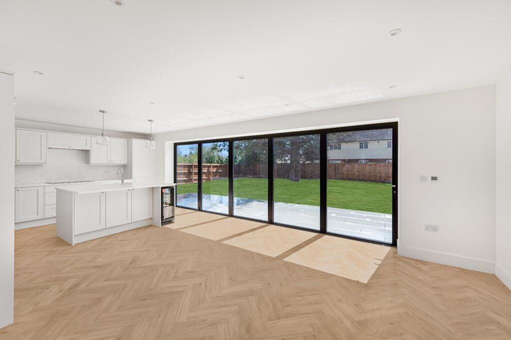 House in Chelmsford - More