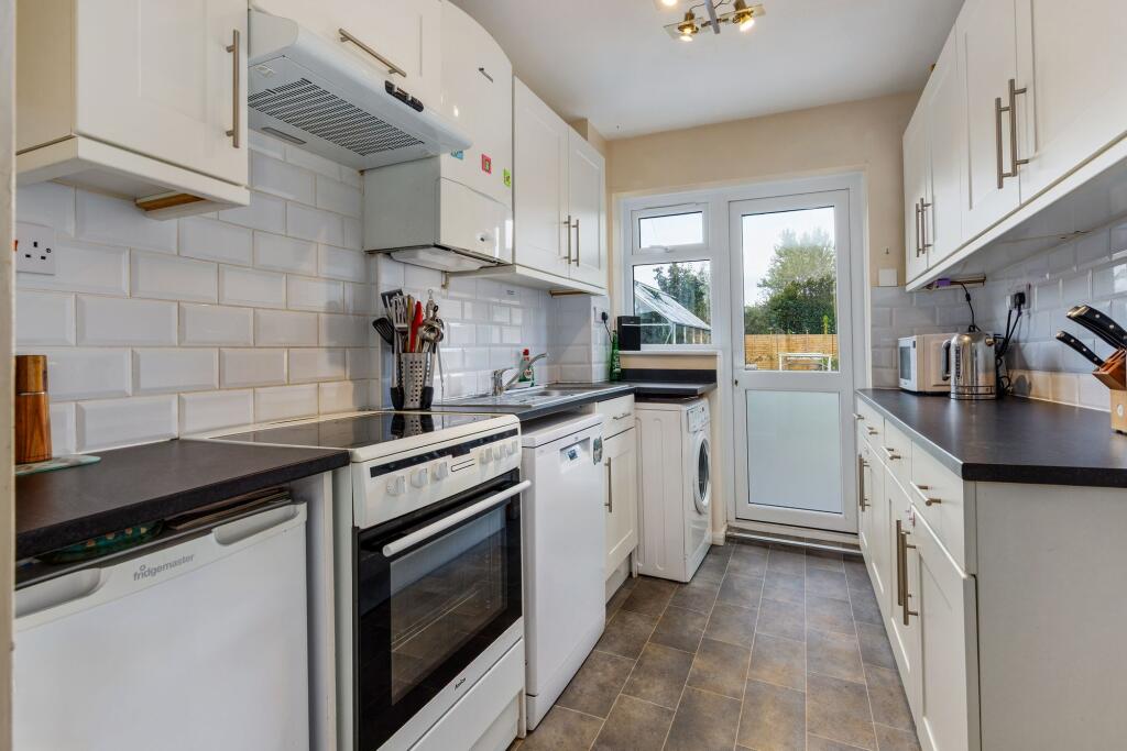 House in Warwick - View 4