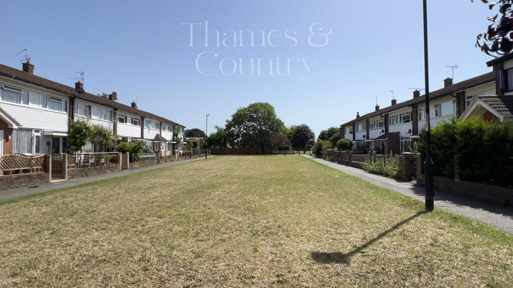House in Slough - View 4