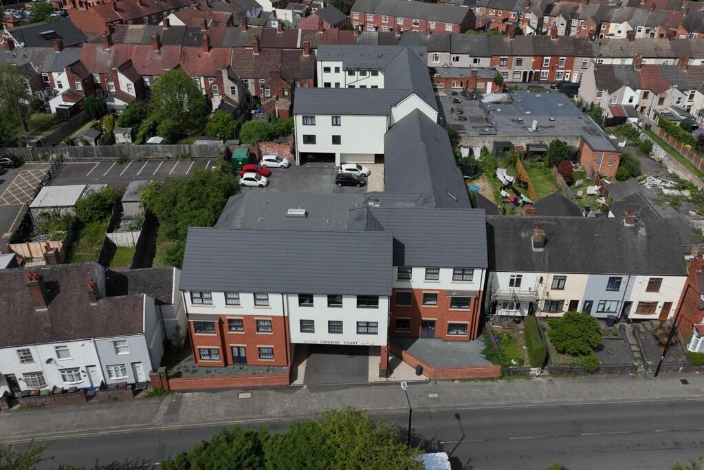 Main image of property: Queens Road, Nuneaton, Warwickshire, CV11 5NJ