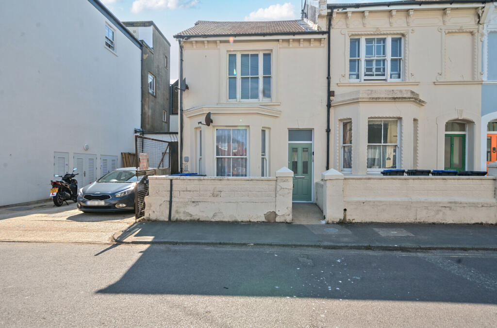 Main image of property: Graham Road, Worthing, West Sussex, BN11