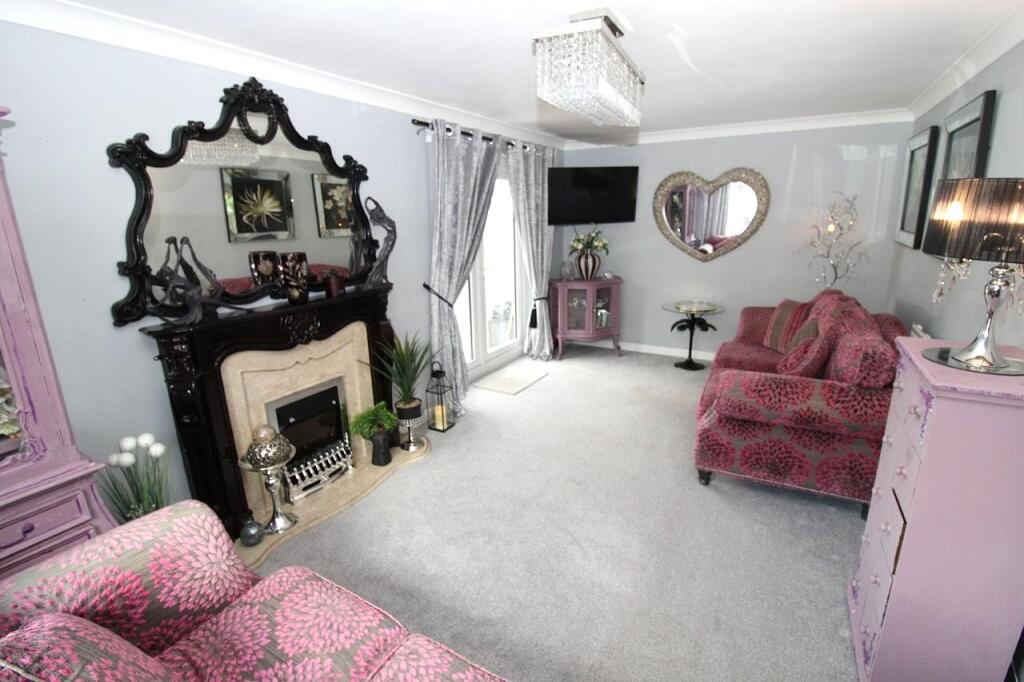 Kestrel Road, Barnsley photo 4