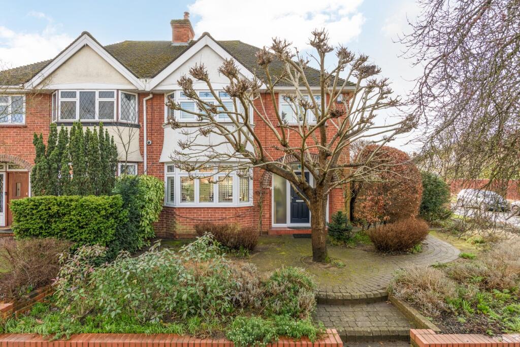 Main image of property: New Zealand Avenue, Walton-on-Thames, KT12