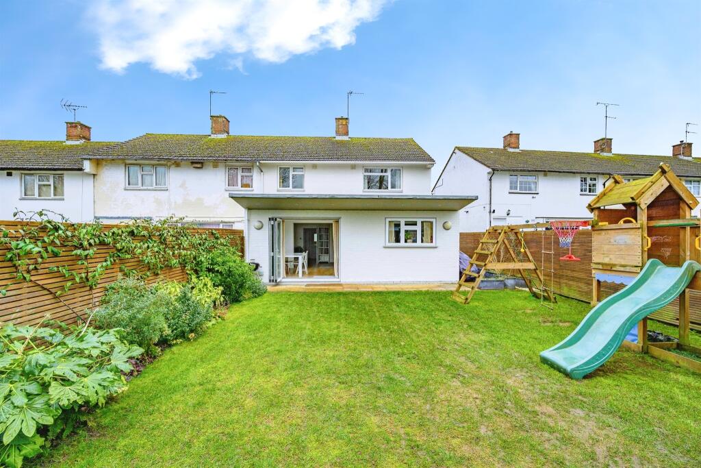 Bennetts End Close, Hemel Hempstead photo 4