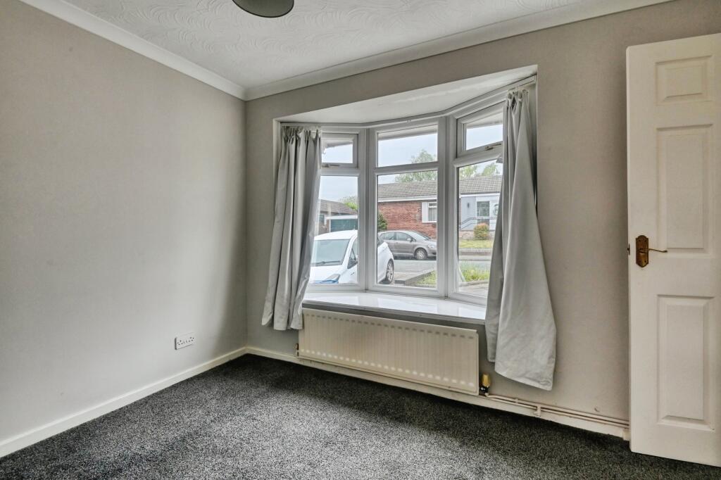 House in Tamworth, Bolehall - More