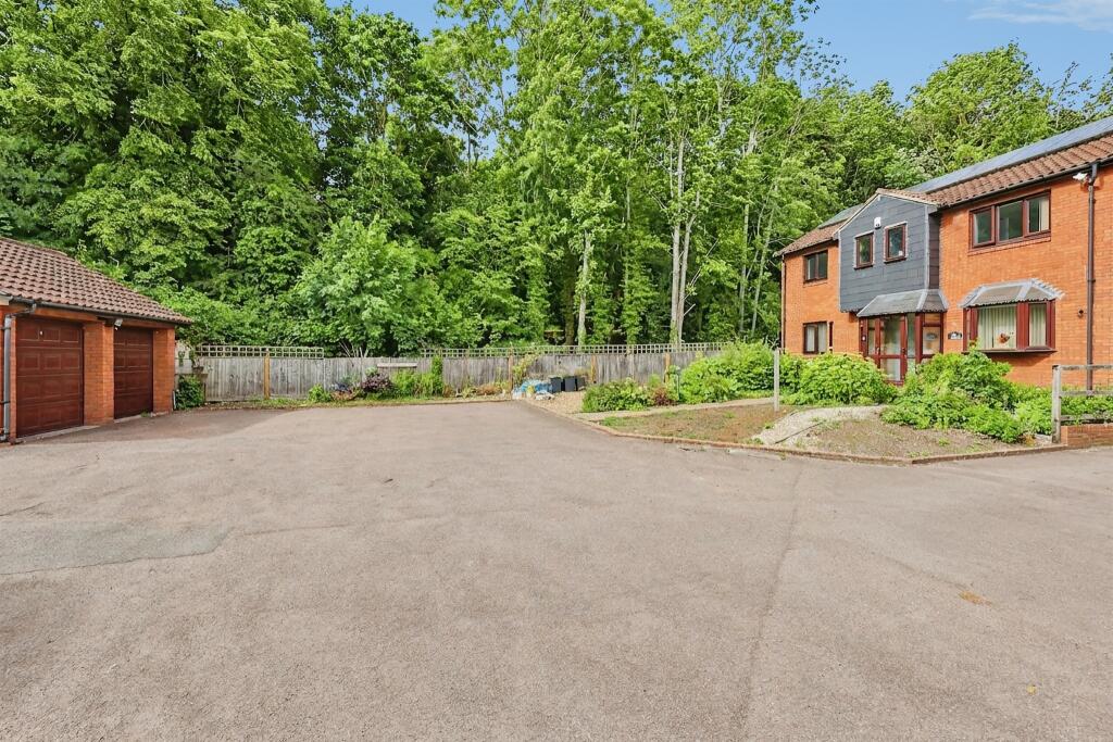 Main image of property: The Hayride, Northampton