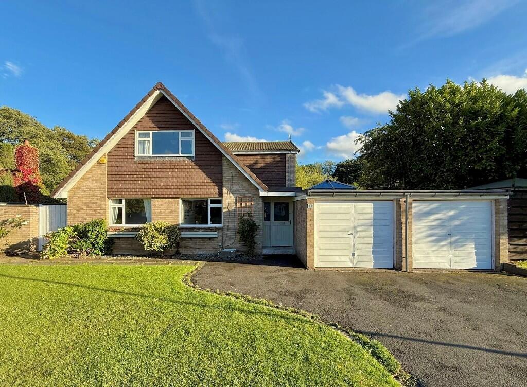 Main image of property: Farndale Drive, Guisborough, North Yorkshire, TS14