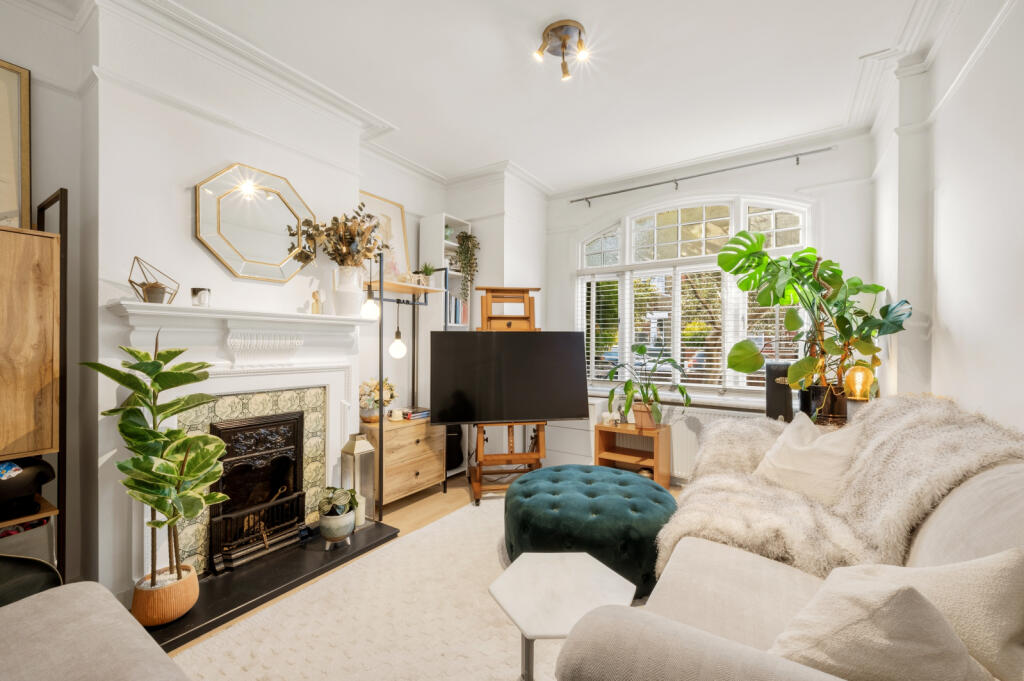Main image of property: Kingston Road, London, SW20