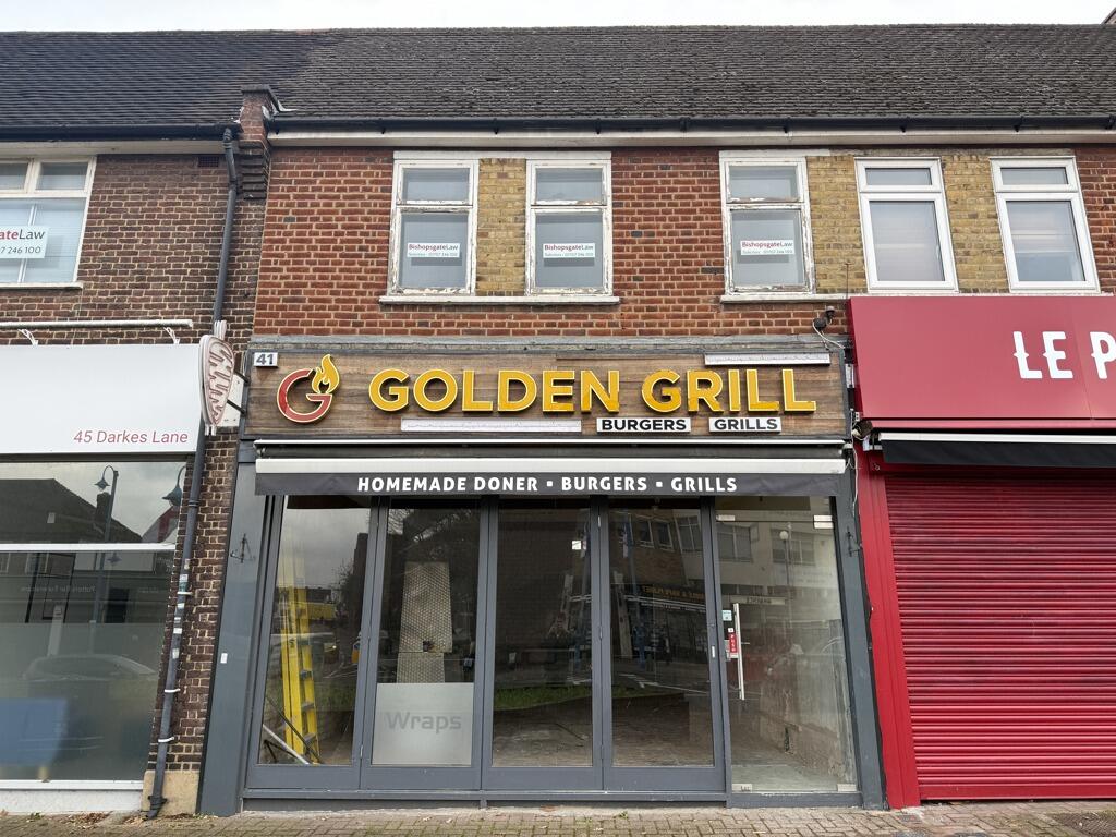 Main image of property: 41 Darkes Lane, Potters Bar, Hertfordshire, EN6 1BJ