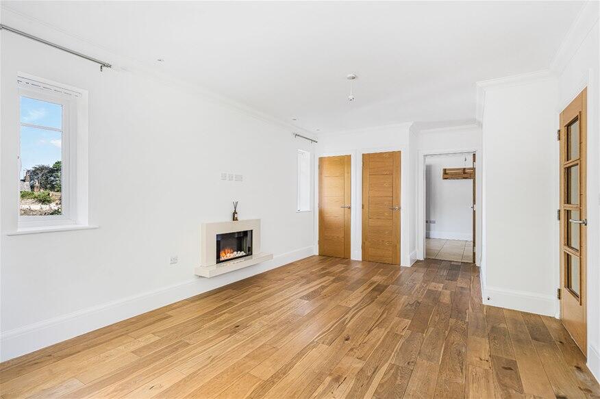 Apartment in Harpenden, Southdown - View 5