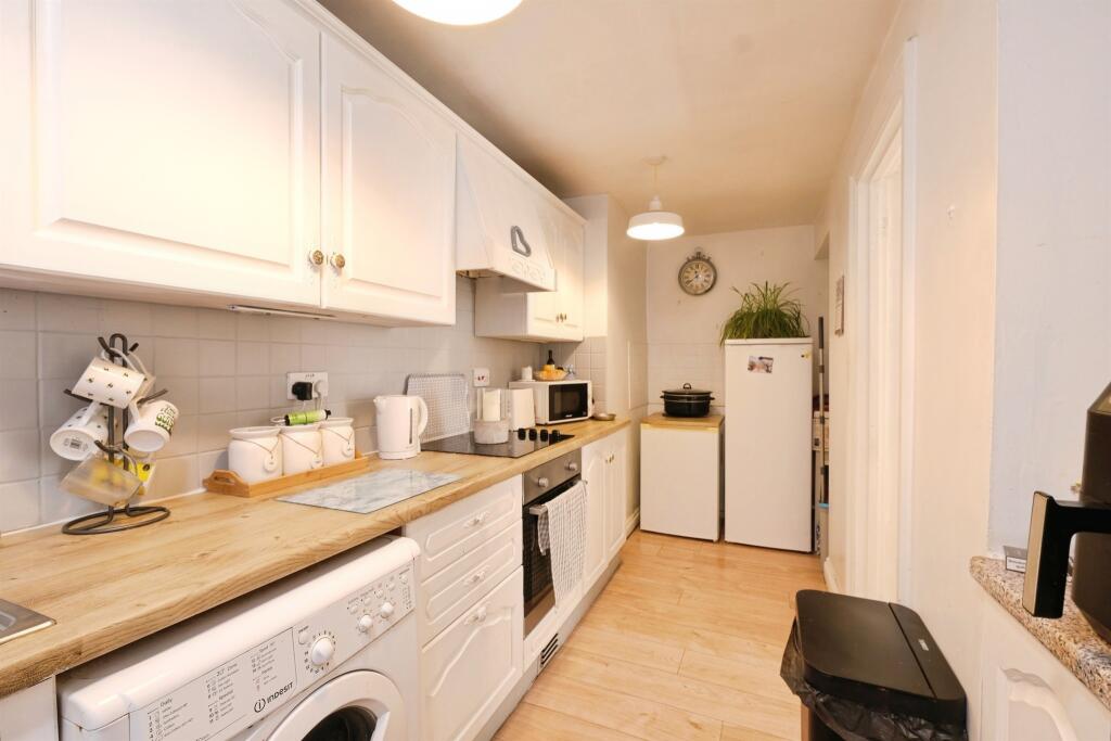 House in Newport, Llanhilleth - View 5