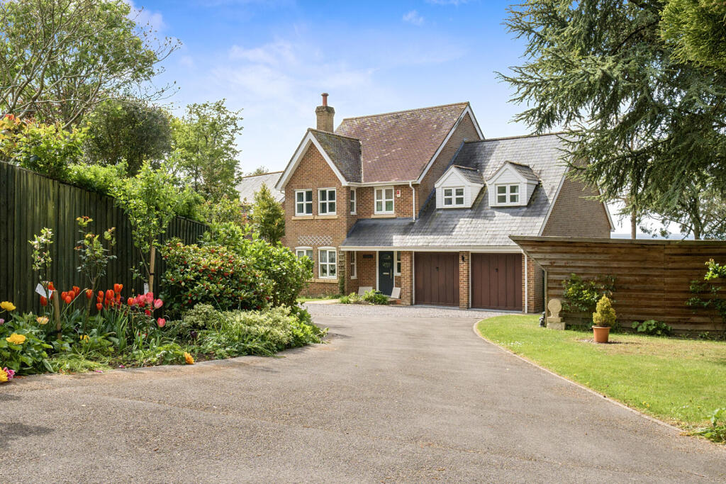 Main image of property: Pinetum Close, Devizes