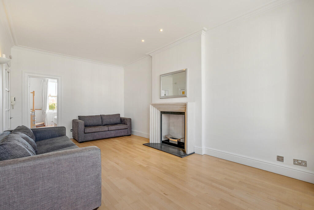 Apartment in London, Knightsbridge - More