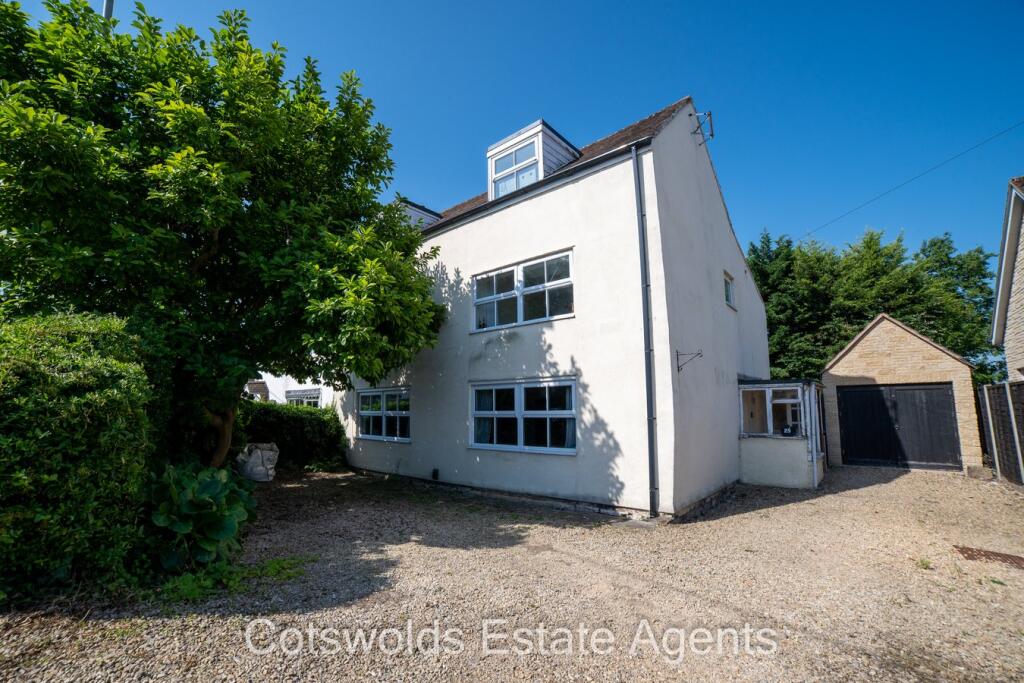 Main image of property: Evesham Road, Bishops Cleeve, Cheltenham, GL52
