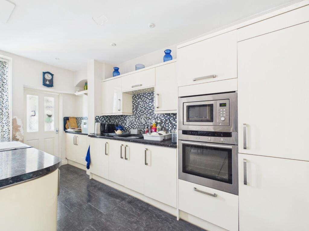 Main image of property: High Street, Hanham, Bristol