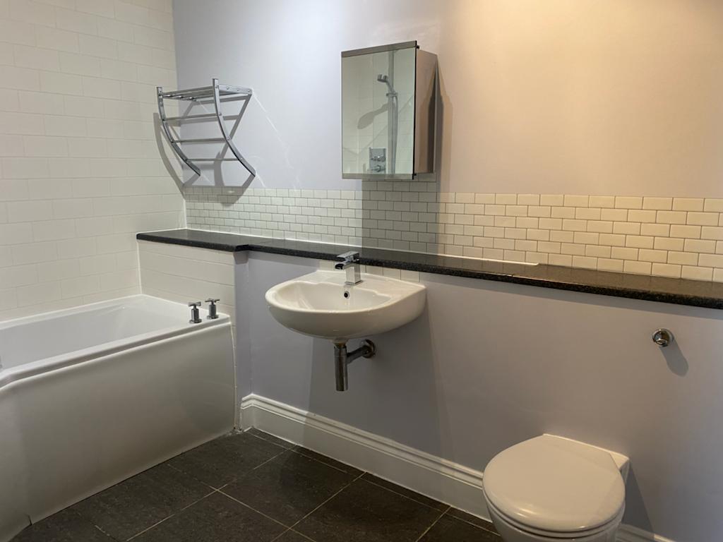 Apartment in Huddersfield - View 4