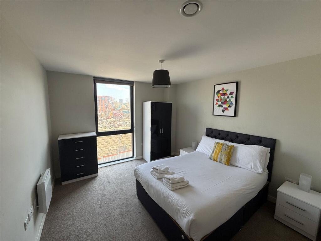 Apartment in Manchester - View 2