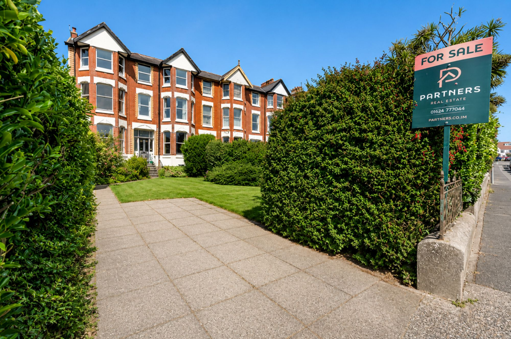 Main image of property: Royal Terrace, Onchan, IM3